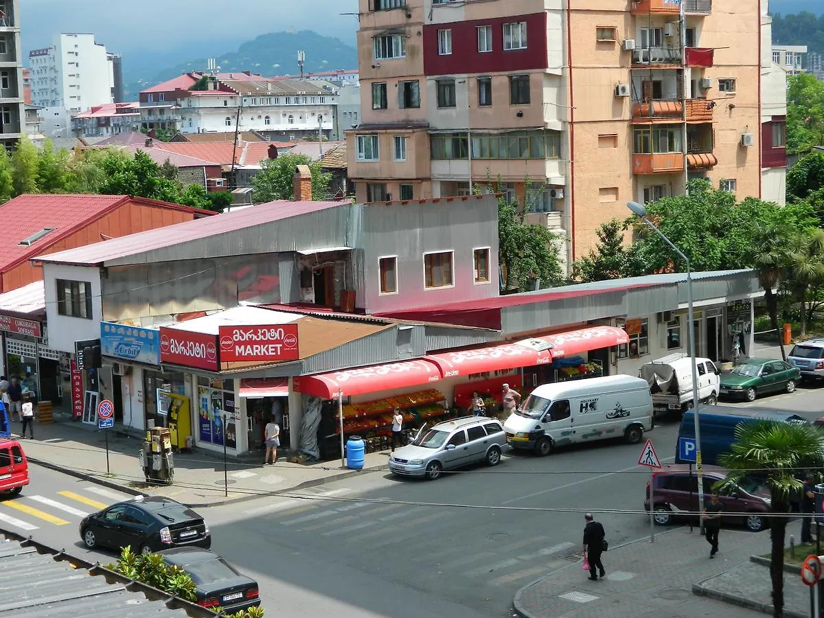 Chemi Saxli Apartment Батуми
