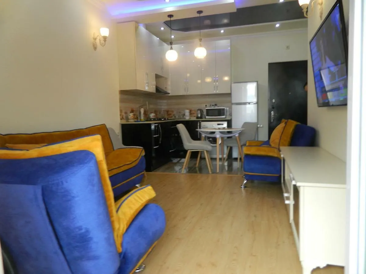 Chemi Saxli Apartment Батуми